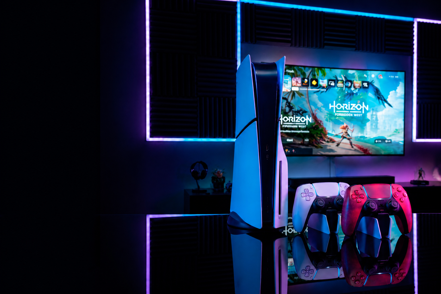 PlayStation 5 Slim с двумя геймпадами
